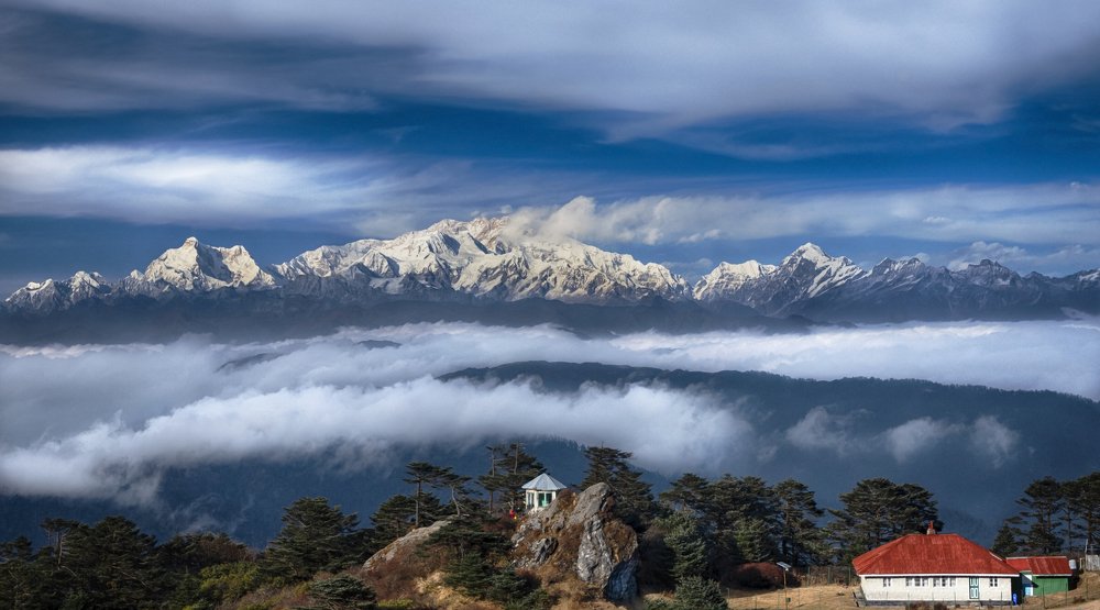 THE KANCHANJUNGHA RANGE