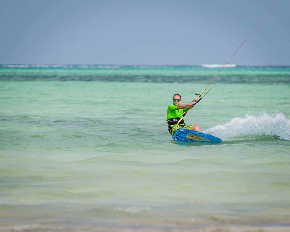 Photograph by Ruzdi Ekenheim