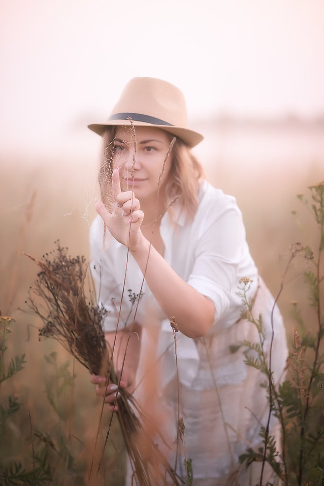 Утром в поле