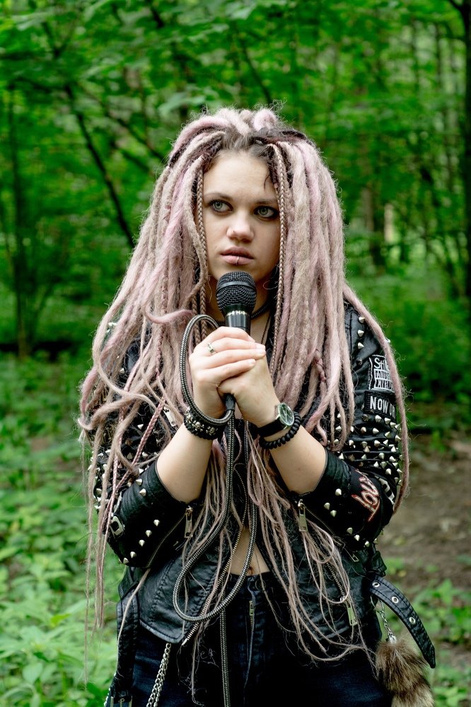 Рок-концерт в лесу