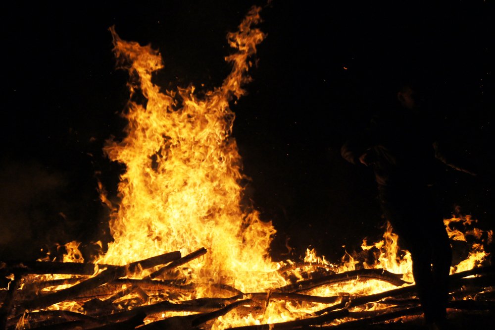 Купальский костер