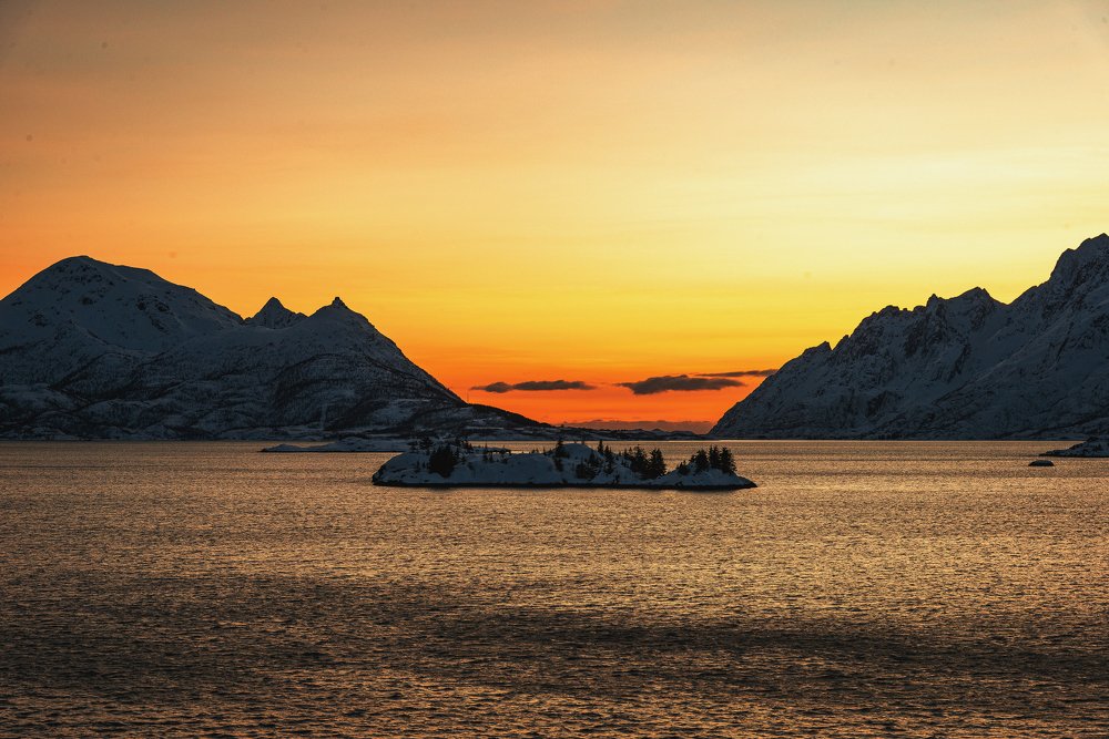 Photograph by Lucio Di Giovannantonio