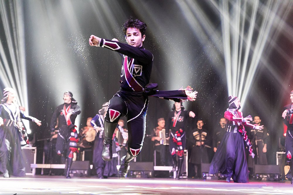 притяжения нет