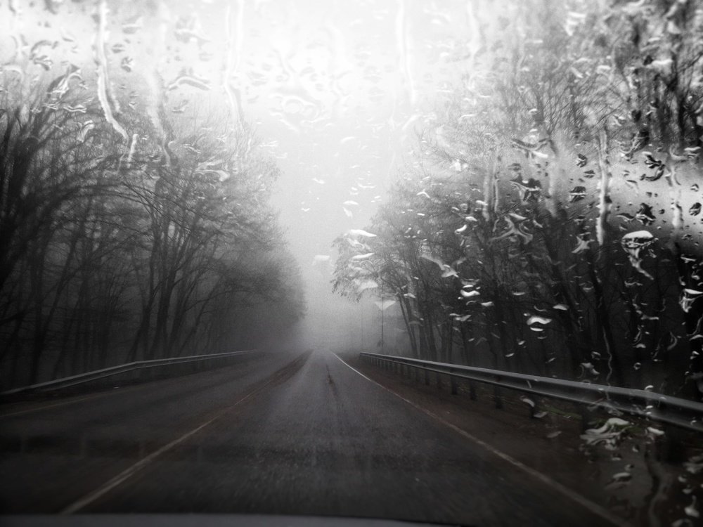 Туманная дорога в город вечных туманов