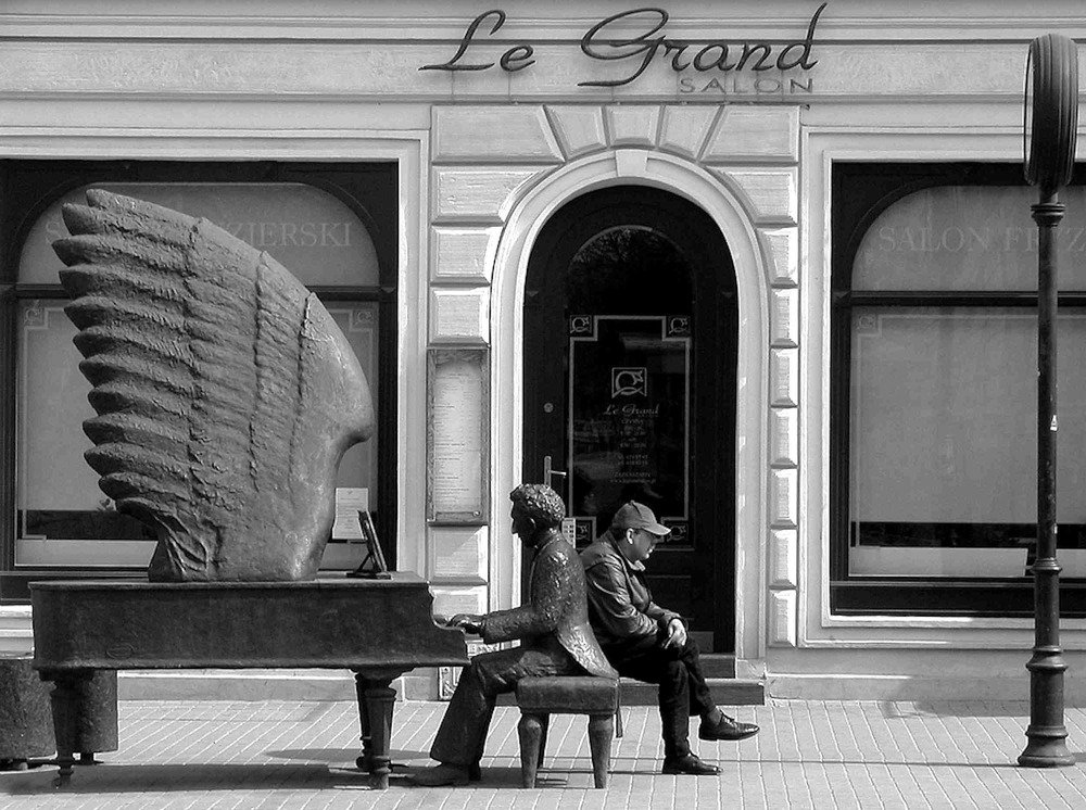 Photograph by Piotr Bugajski