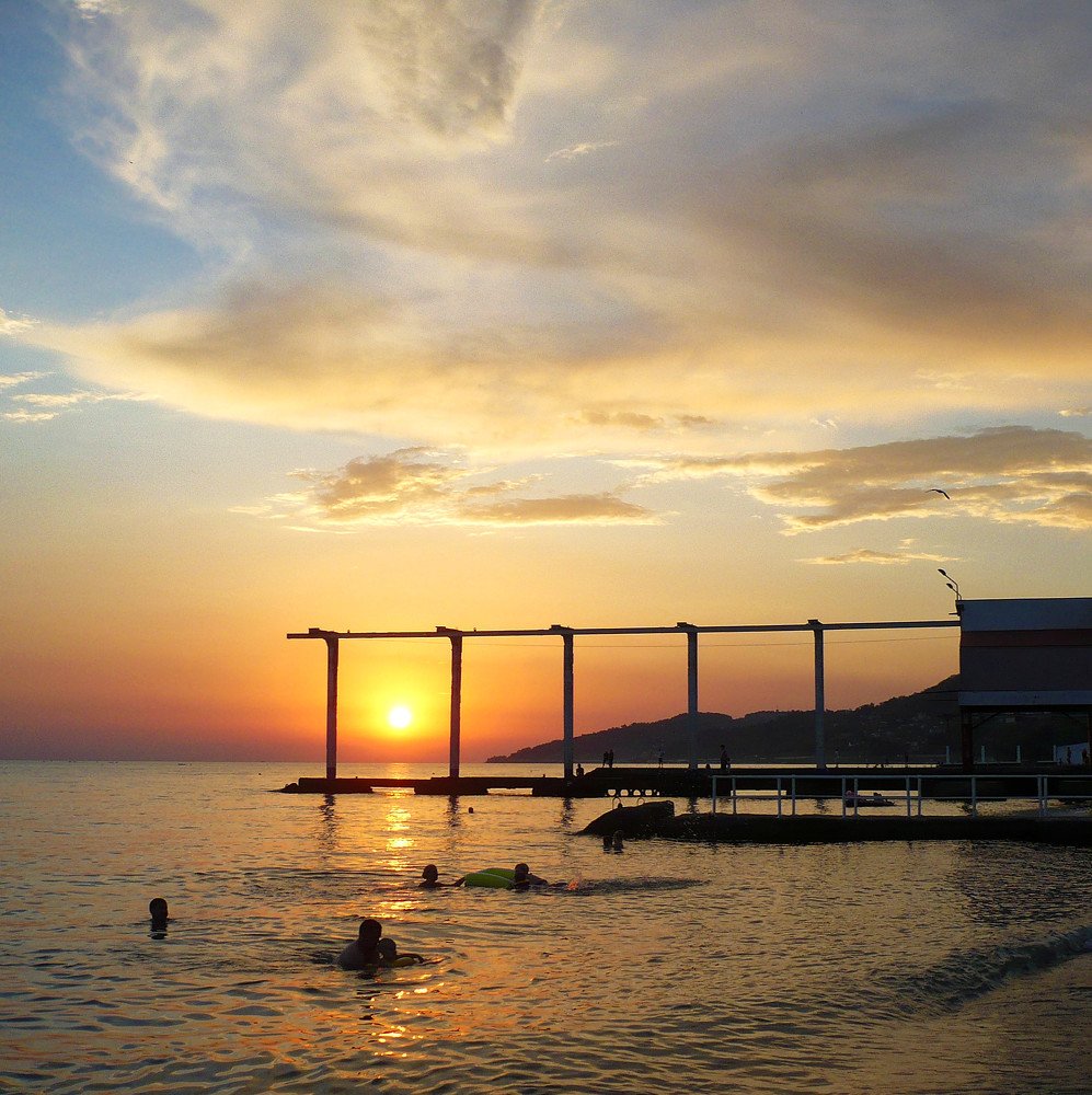 В лучах пойманного солнца.