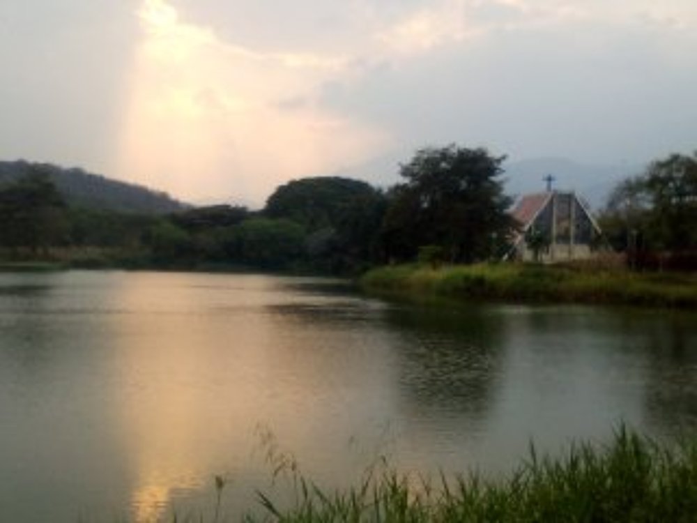 Atardecer en el lago