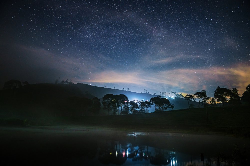 Photograph by Roland Andika Setiawan