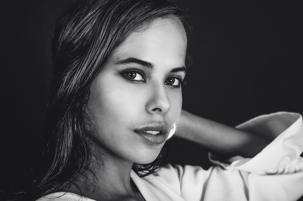 Photograph by Henk Mohabier