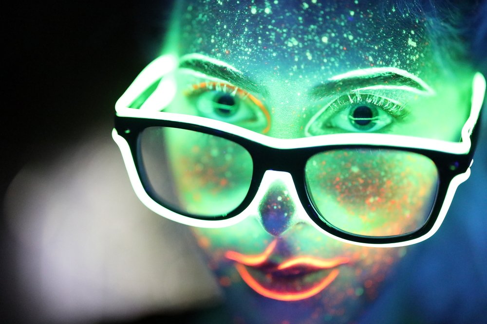 Photograph by Henk Mohabier