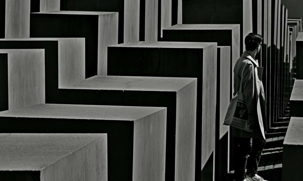 Photograph by Vahe Bazikyan