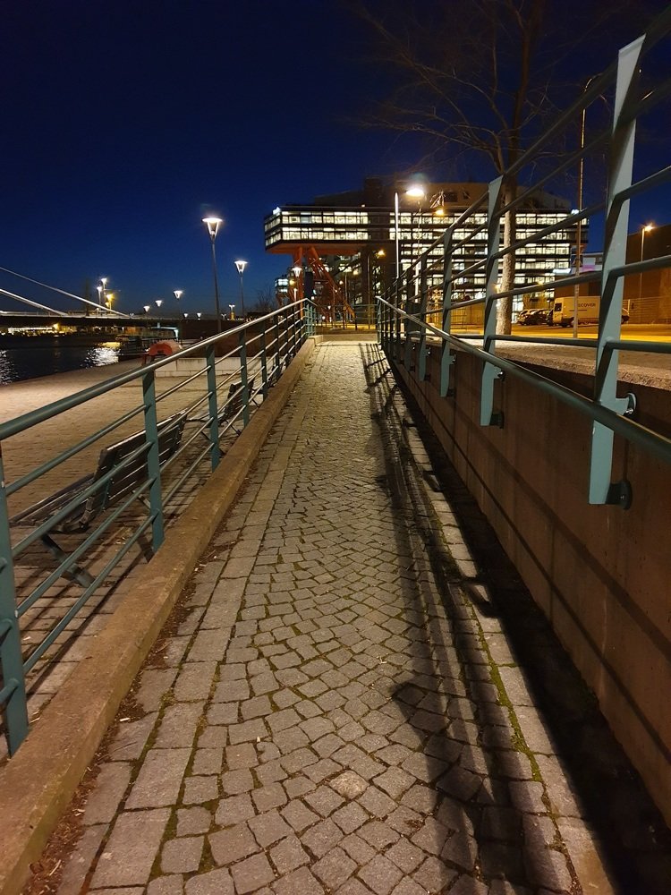night walk by the sea