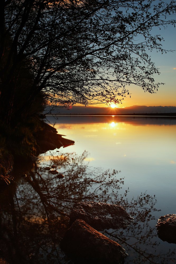Закат на Волге