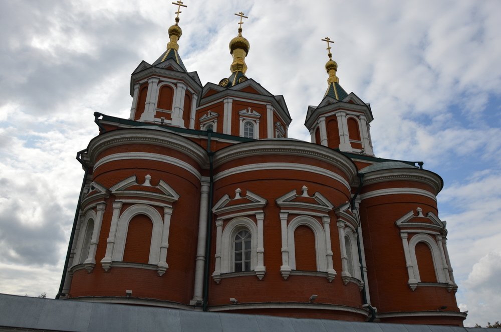 Крестовоздвиженский собор