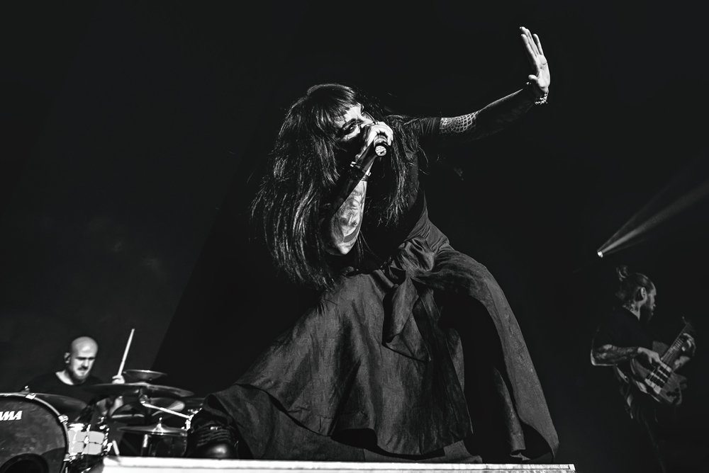 Концертная фотография группы Jinjer. Киев. Bingo Club