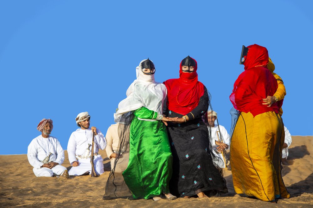 Almuzifina - Dance of the desert