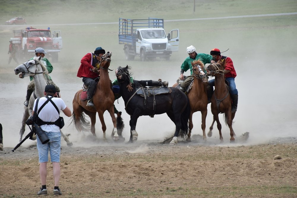 борьба Кок - Бору