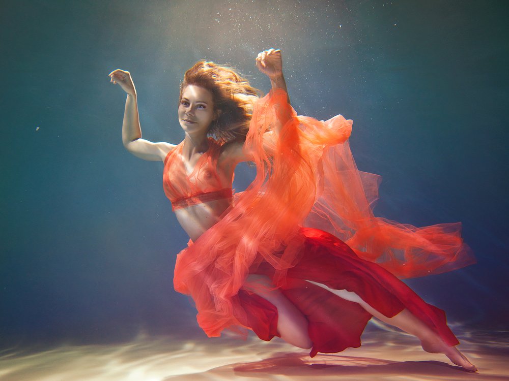 Photograph by  Illuzorika