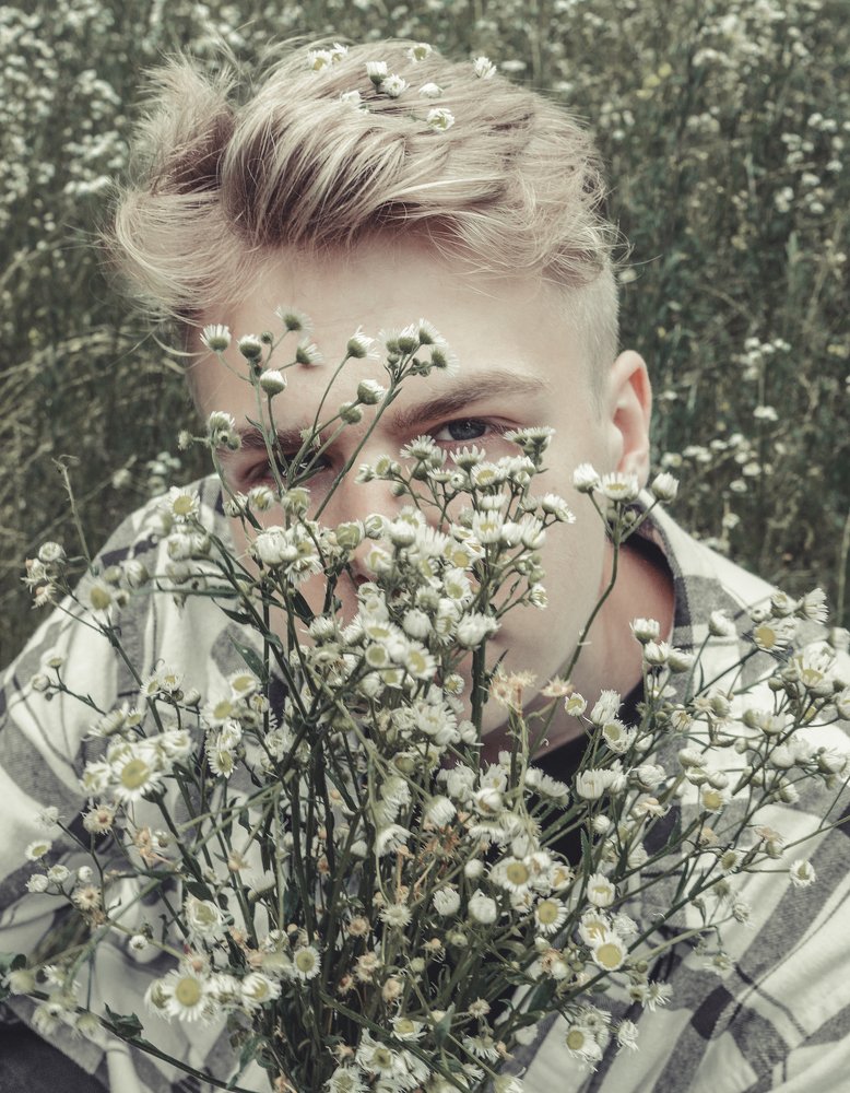 daisies boy