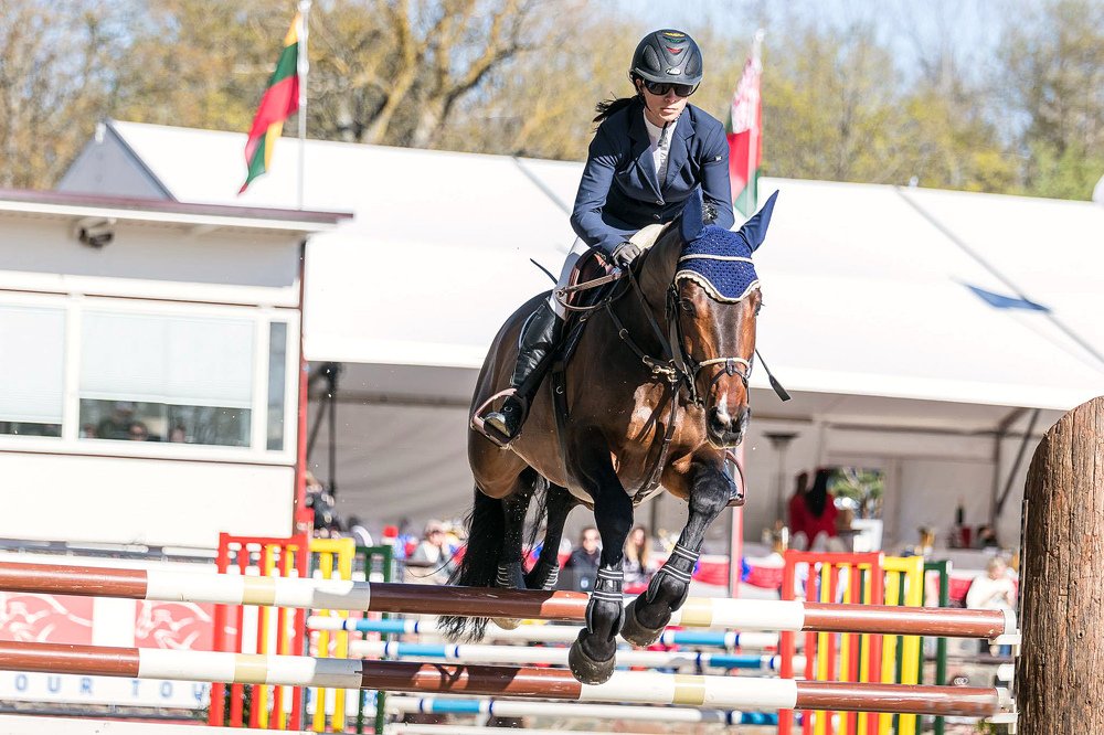 Полет через барьер