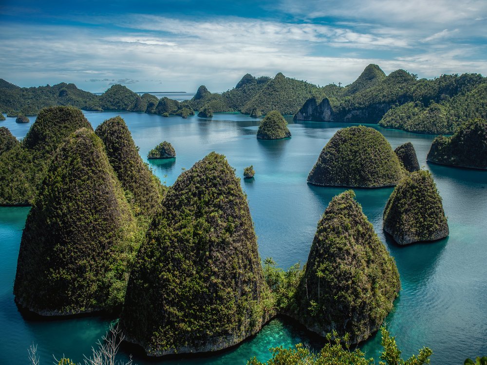 Photograph by Roland Andika Setiawan