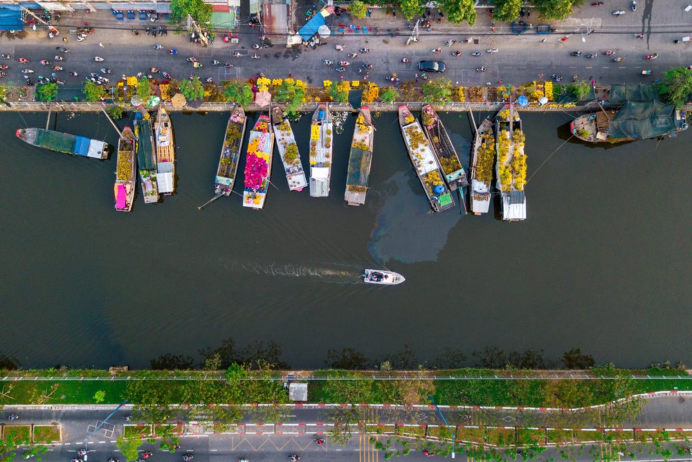 Photograph by Van Nguyen