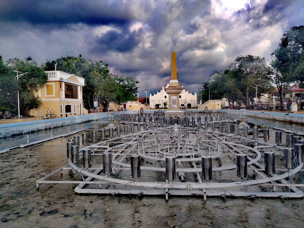 Photograph by Eugene Balneg