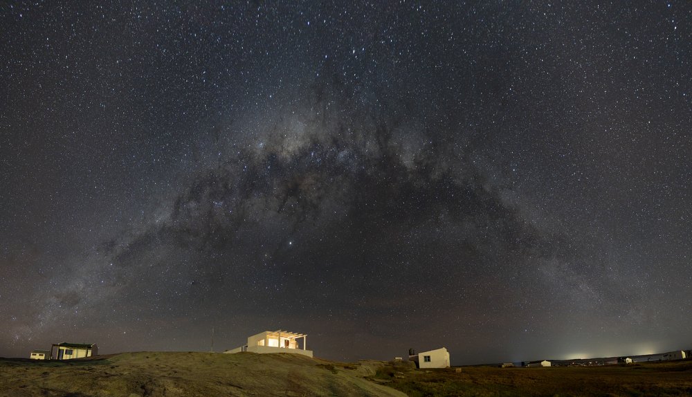 Photograph by Mauricio Castro