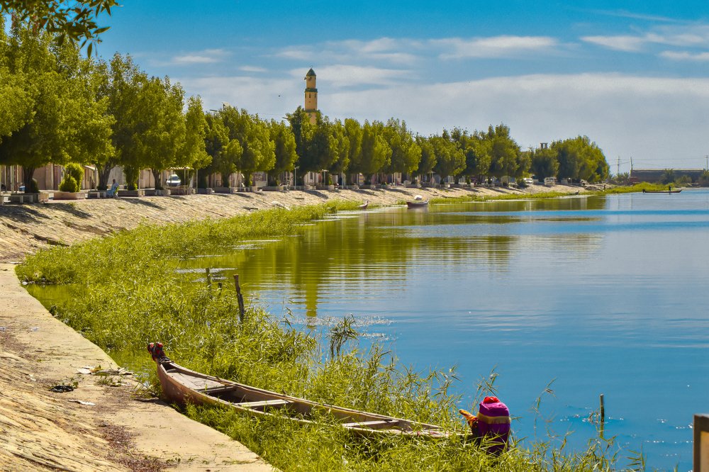 Photograph by الوائلي منتظر