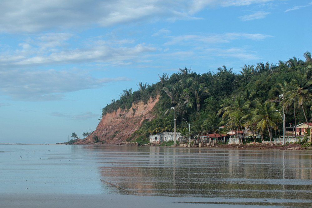 Falésia da praia do Olho D'água