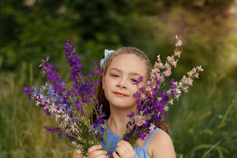 В окружении цветов