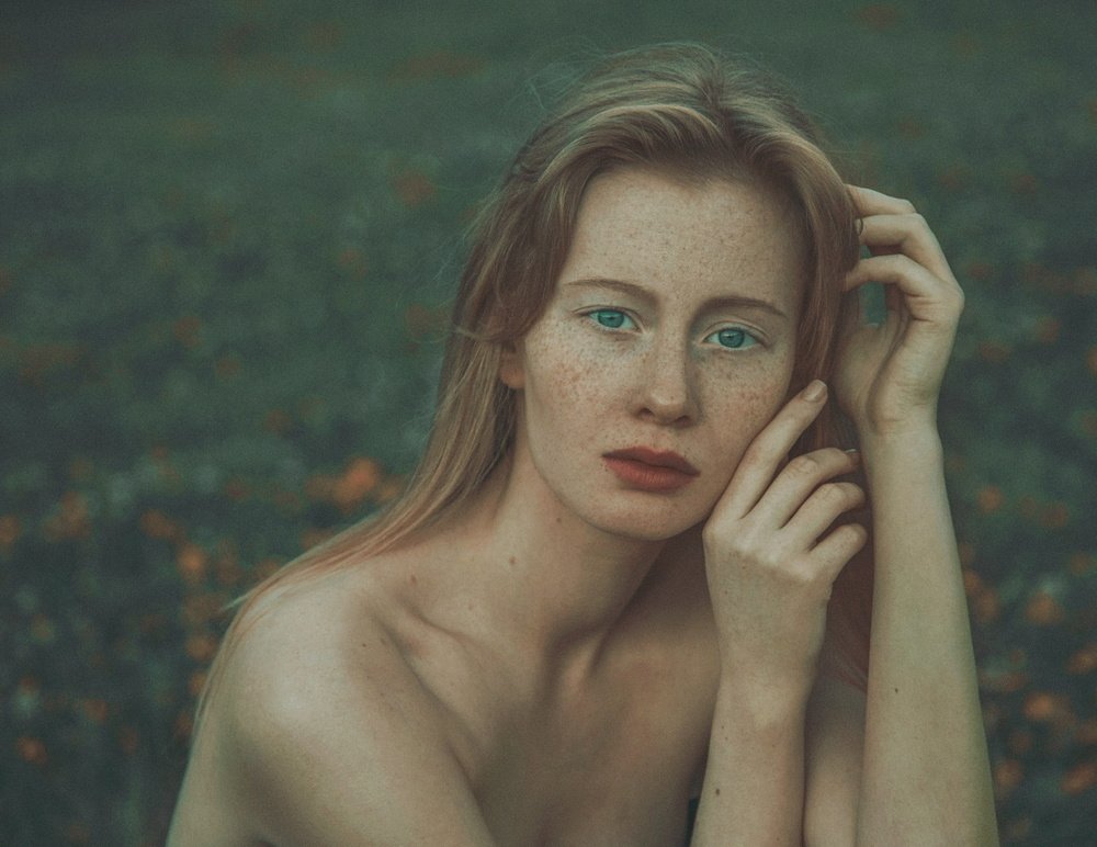 Photograph by Veronica Surchicean