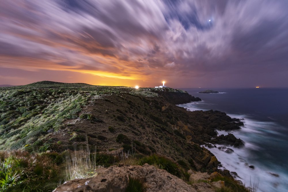 Photograph by METATLA NOUREDDINE