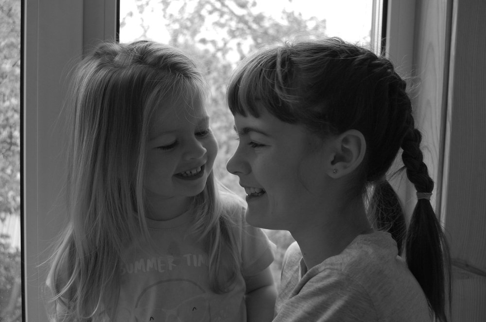Сестра