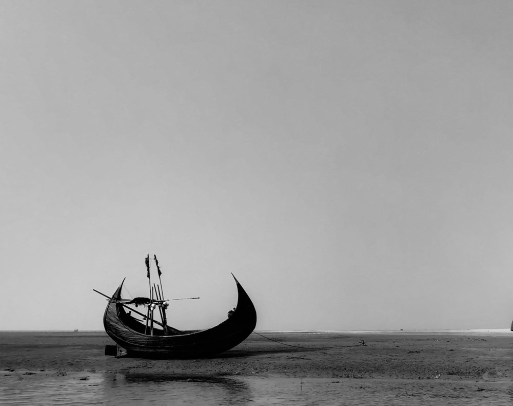 Alone boat.
