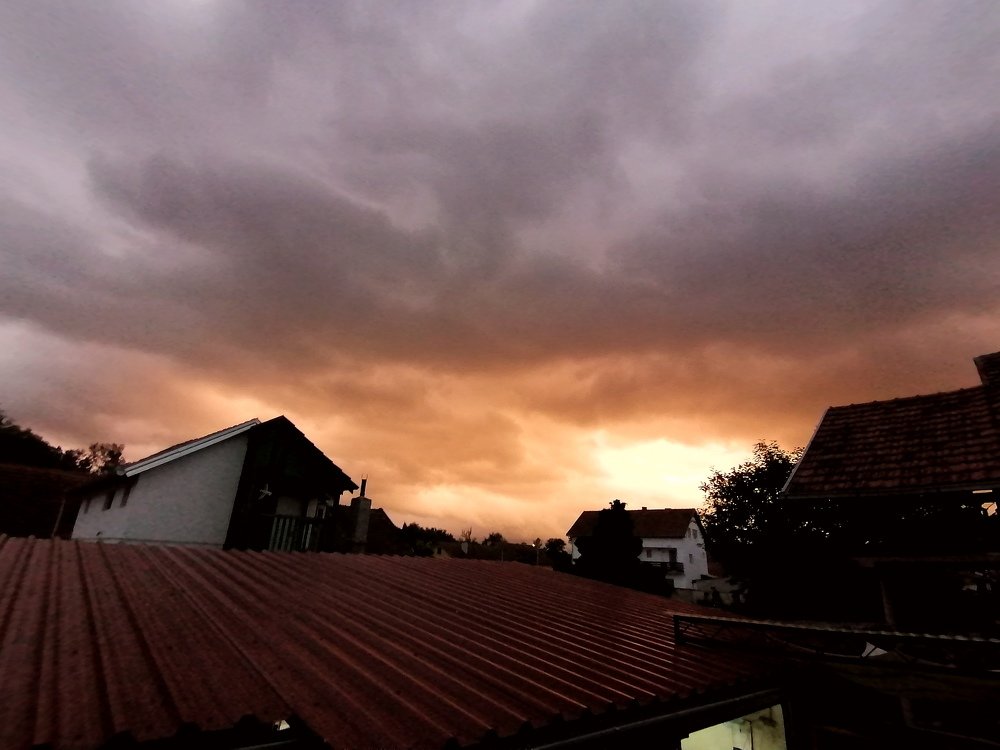 Heavenly looking sky.