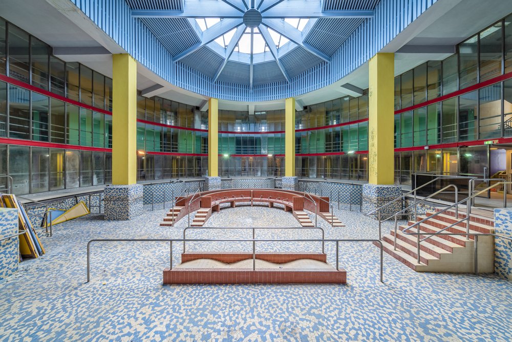 Vestibular rehabilitation in a humid atmosphere