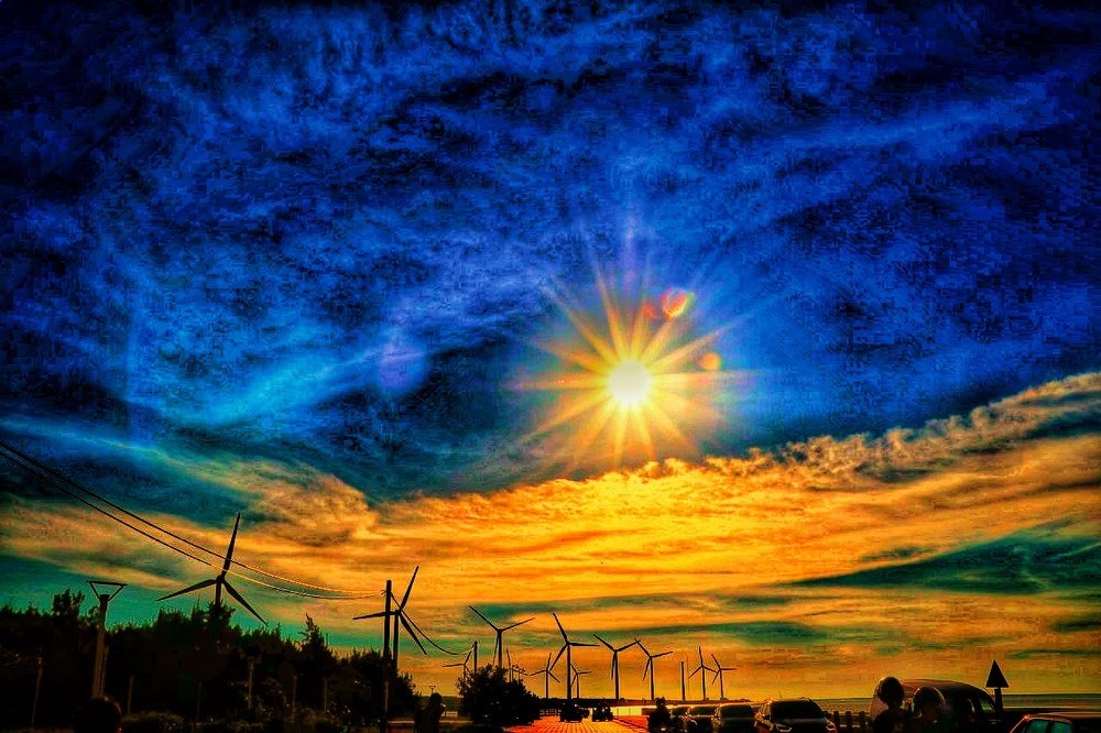 Photograph by Darwin R. Longga