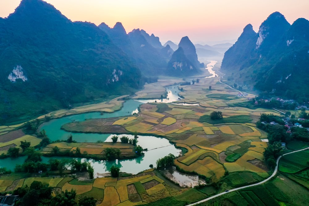 Bình minh Phong Nậm- Trùng Khánh- Cao Bằng- Việt Nam