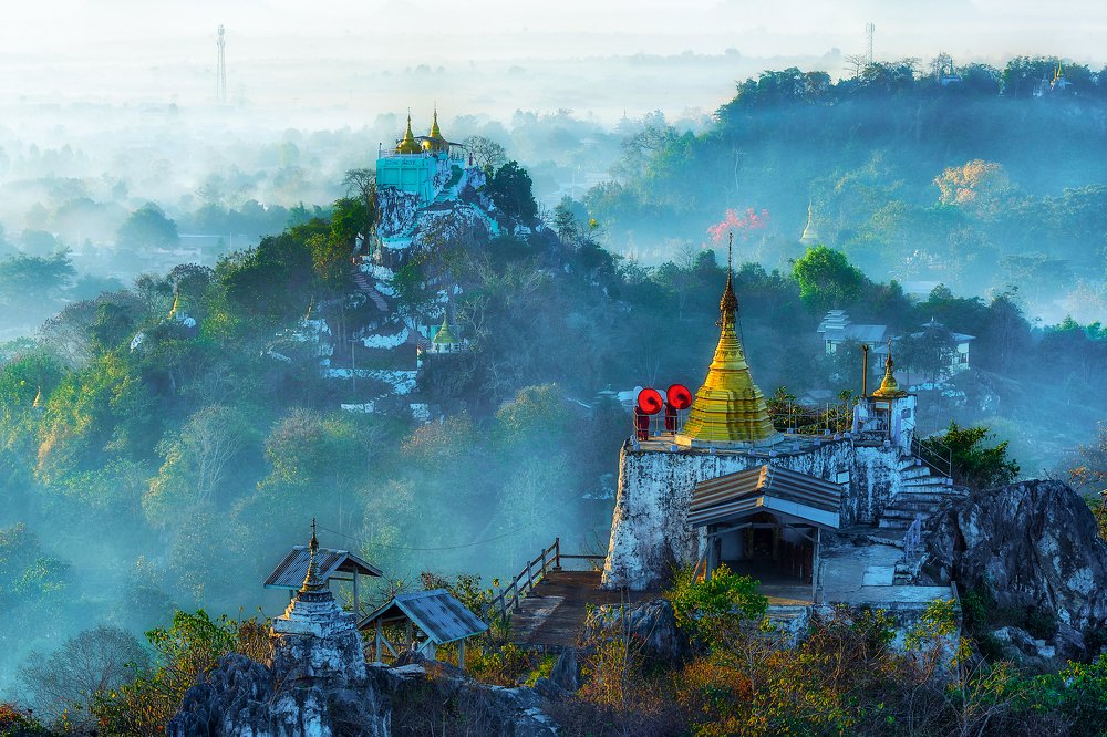 Photograph by Ye Win Nyunt