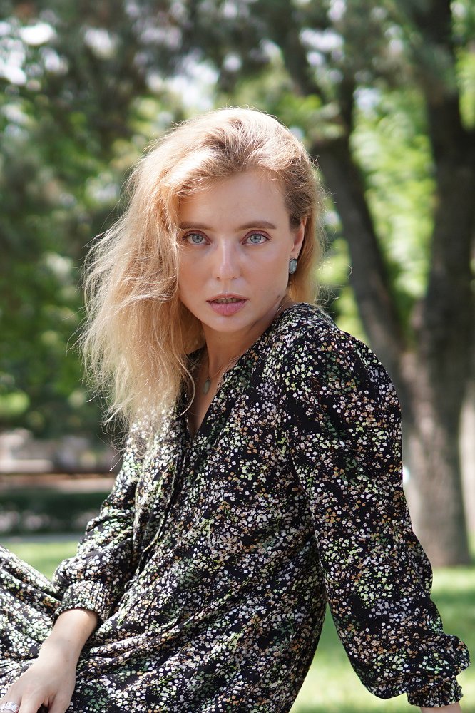 У Анны новое платье