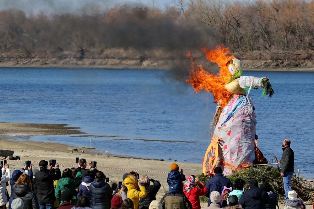 Фотография автора Александр Челмодеев