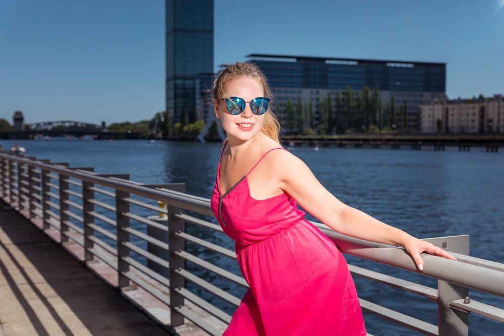 Портрет  девушки в Берлине