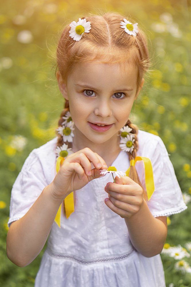 Loves, does not love...