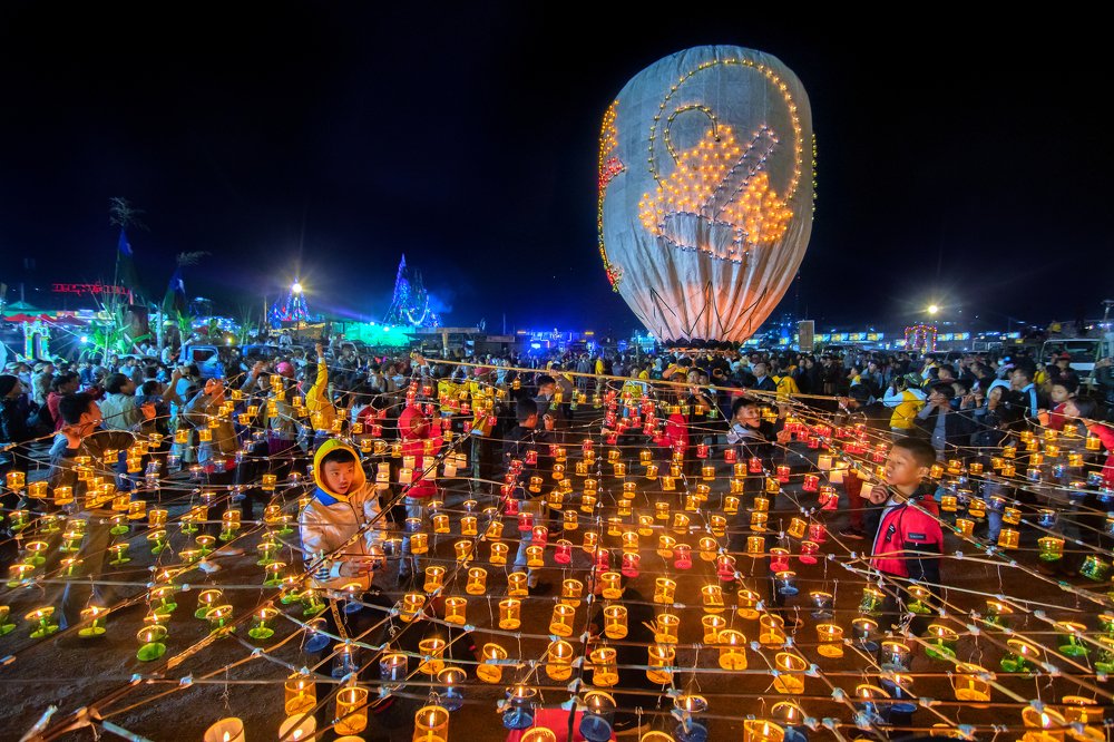 Photograph by Ye Win Nyunt