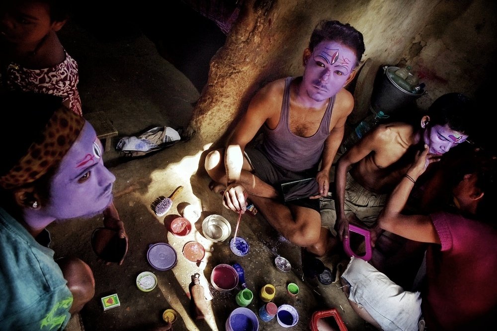 Face mask artist of Bengal