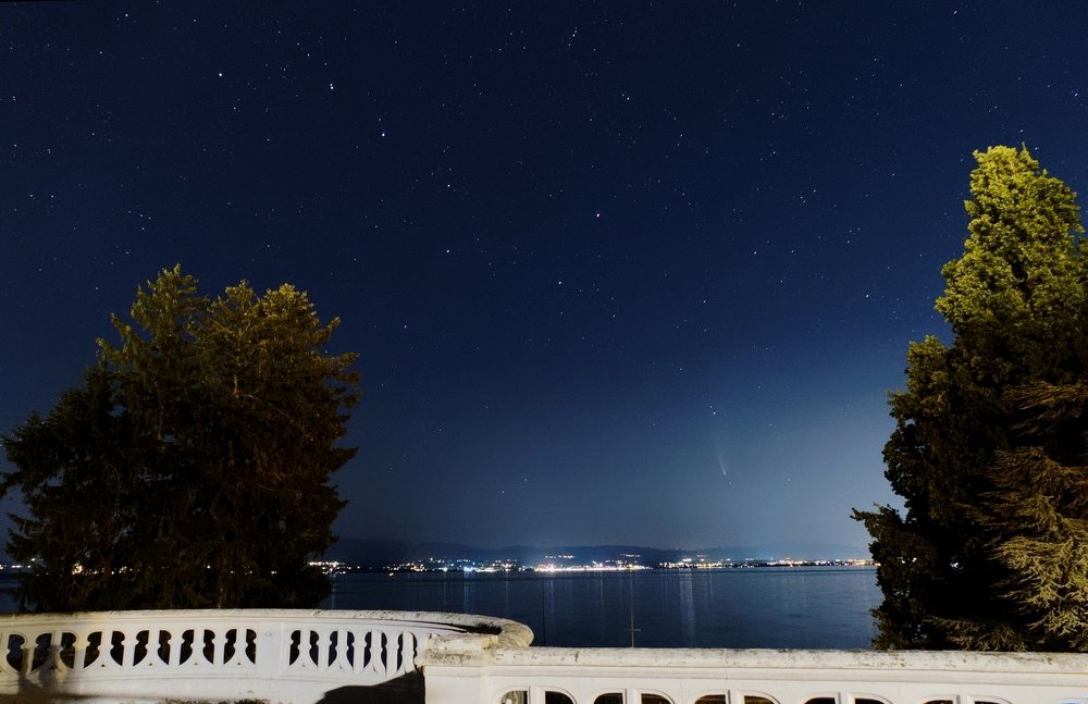 Ursa major and comet Neowise toward Lausanne