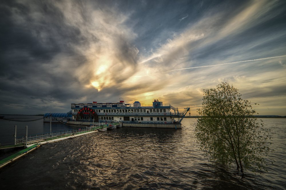 Вечерний "Скрябин". Ресторан...