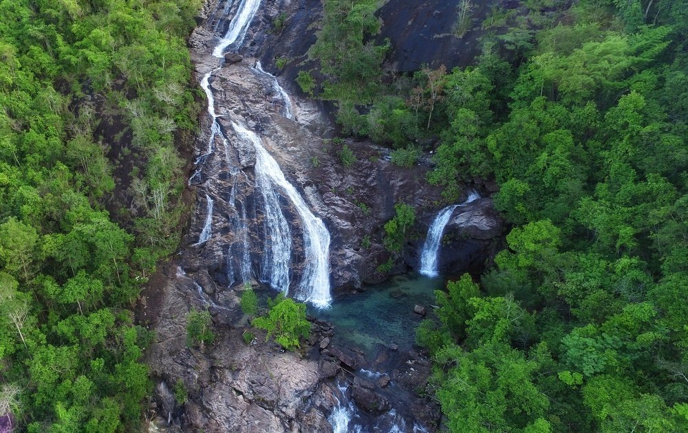 Photograph by Aung Kyaw Soe Aung Kyaw Soe