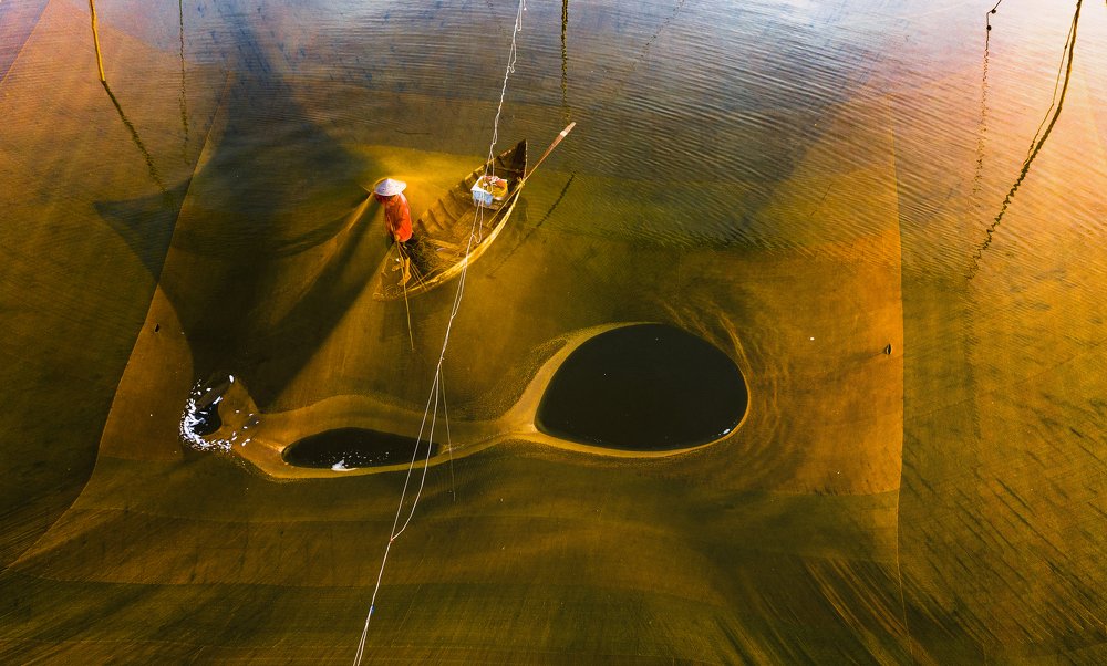 The early morning of the fishermen